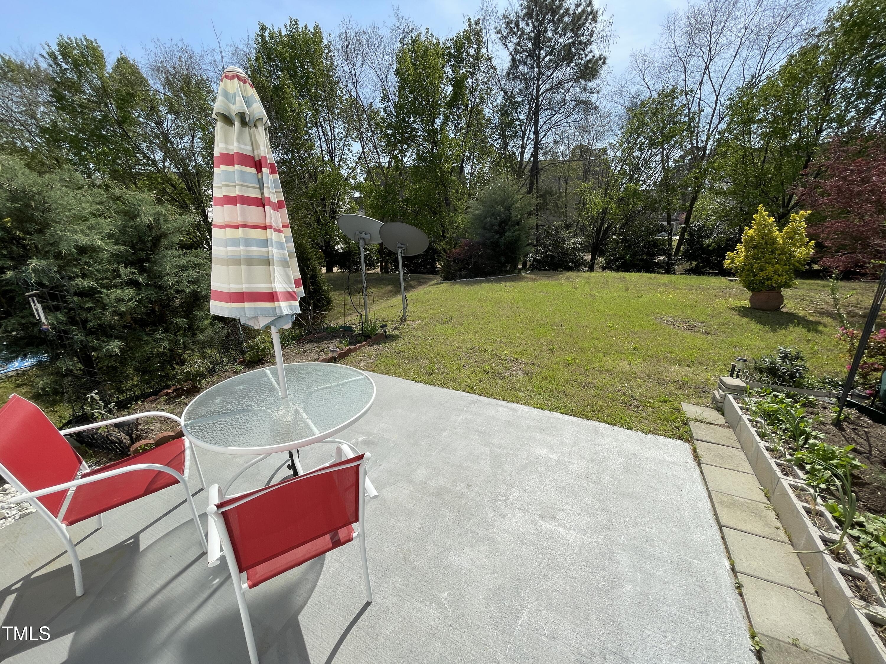 2041 Metacomet Way Raleigh, NC 27604 - Photo 48 of 67 IMG_3459