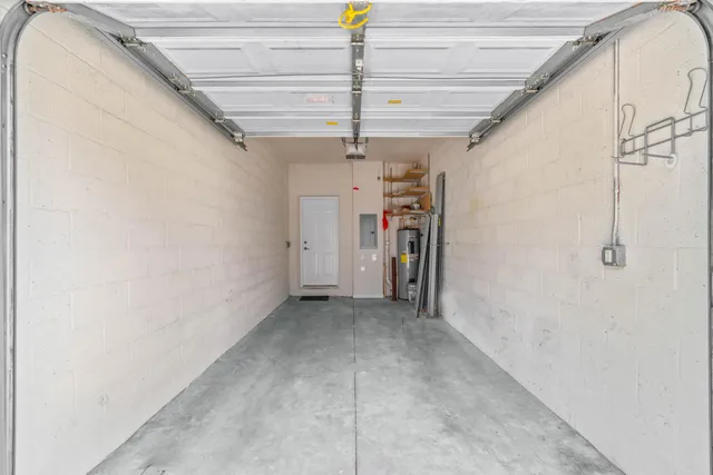 $2,500 | 3116 Grandiflora Drive, Greenacres, FL 33467