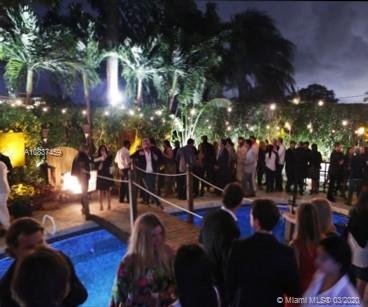 7975 Biscayne Point Circle Miami Beach, FL 33141 - Photo 33 of 34 a view of city