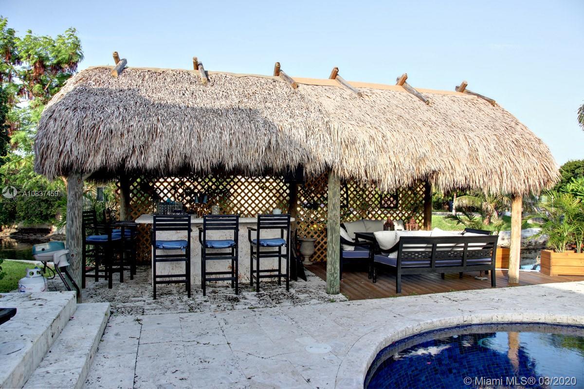 7975 Biscayne Point Circle Miami Beach, FL 33141 - Photo 8 of 34 a view of outdoor space and patio