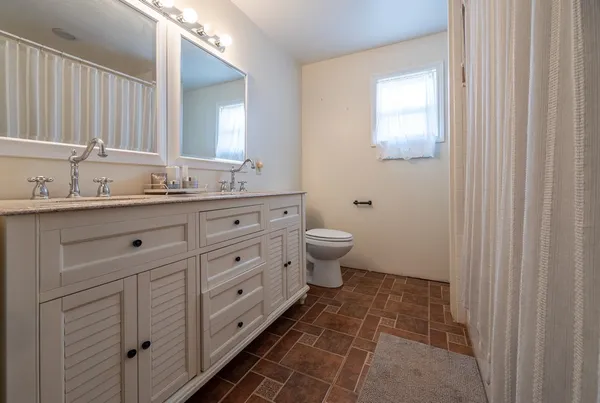 $650,000 | 1596 Mule Creek Road, Robert Lee, TX 76945