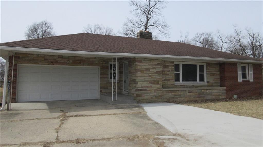 3953 South Scatterfield Road Anderson, IN 46013 - Photo 2 of 22
