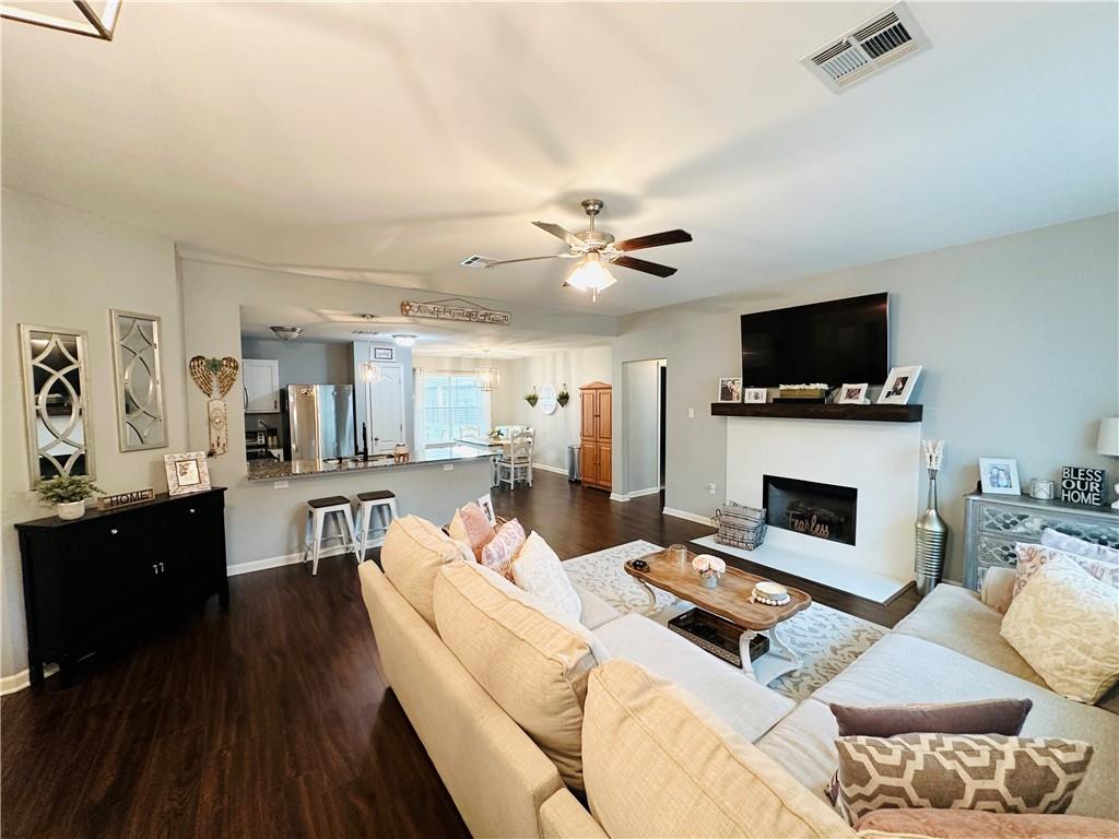 306 Allie Lane Luling, LA 70070 - Photo 2 of 15