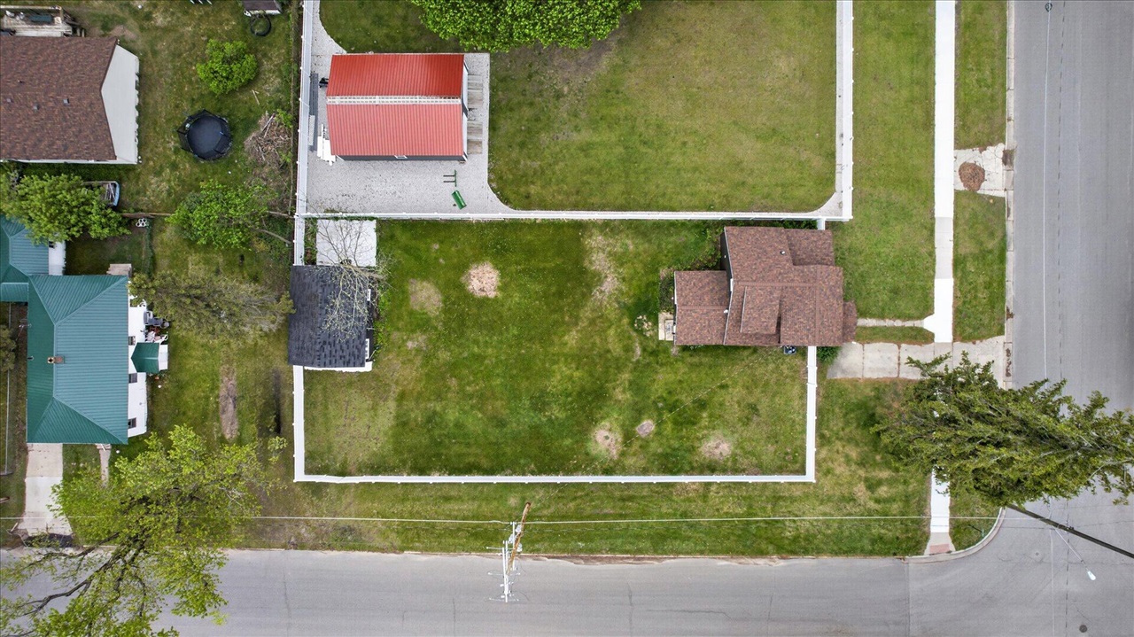 252 West Stimson Avenue Reed City, MI 49677 - Photo 28 of 38
