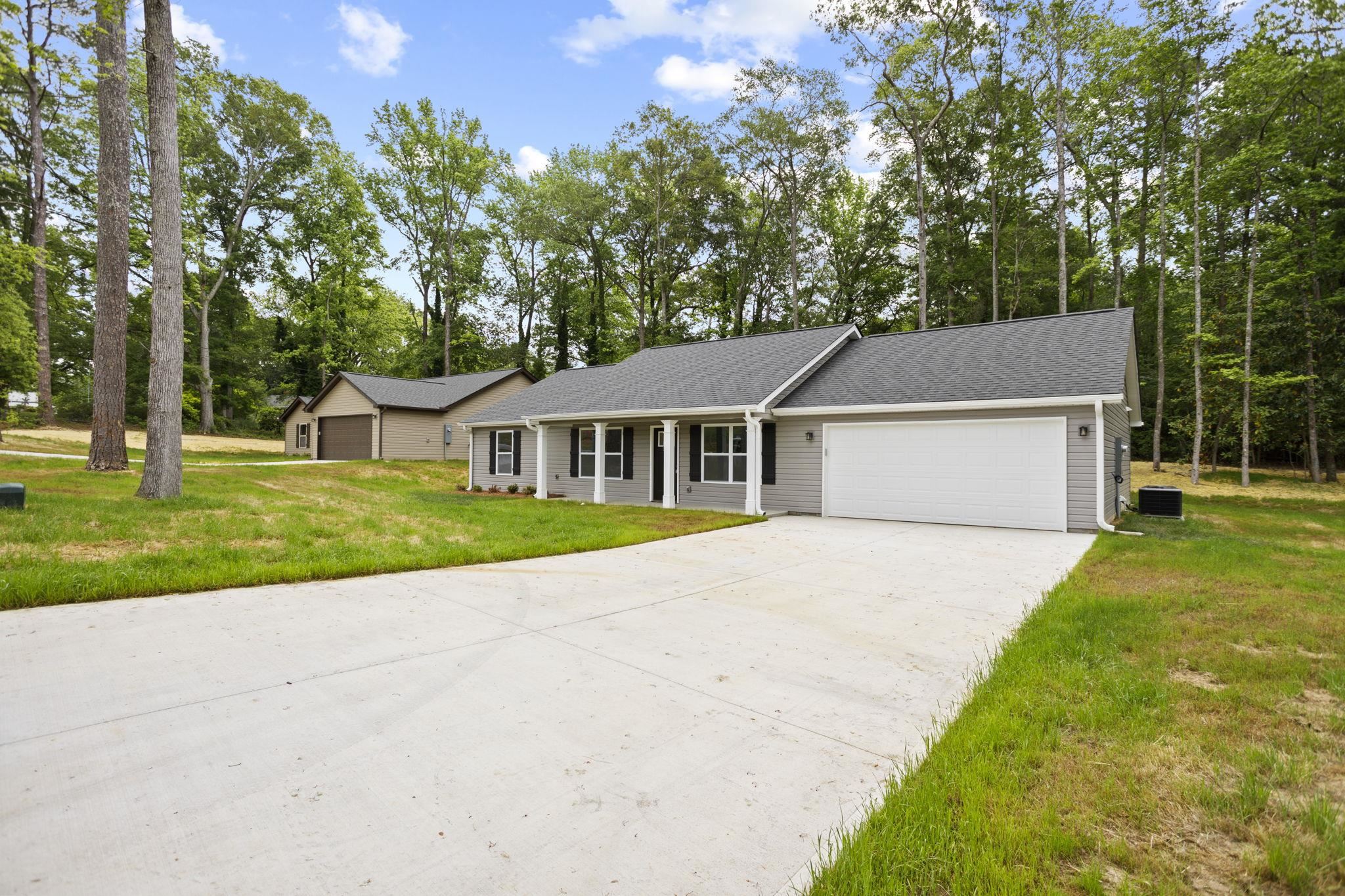 179 Murdock Road Belton, SC 29627 - Photo 8 of 36