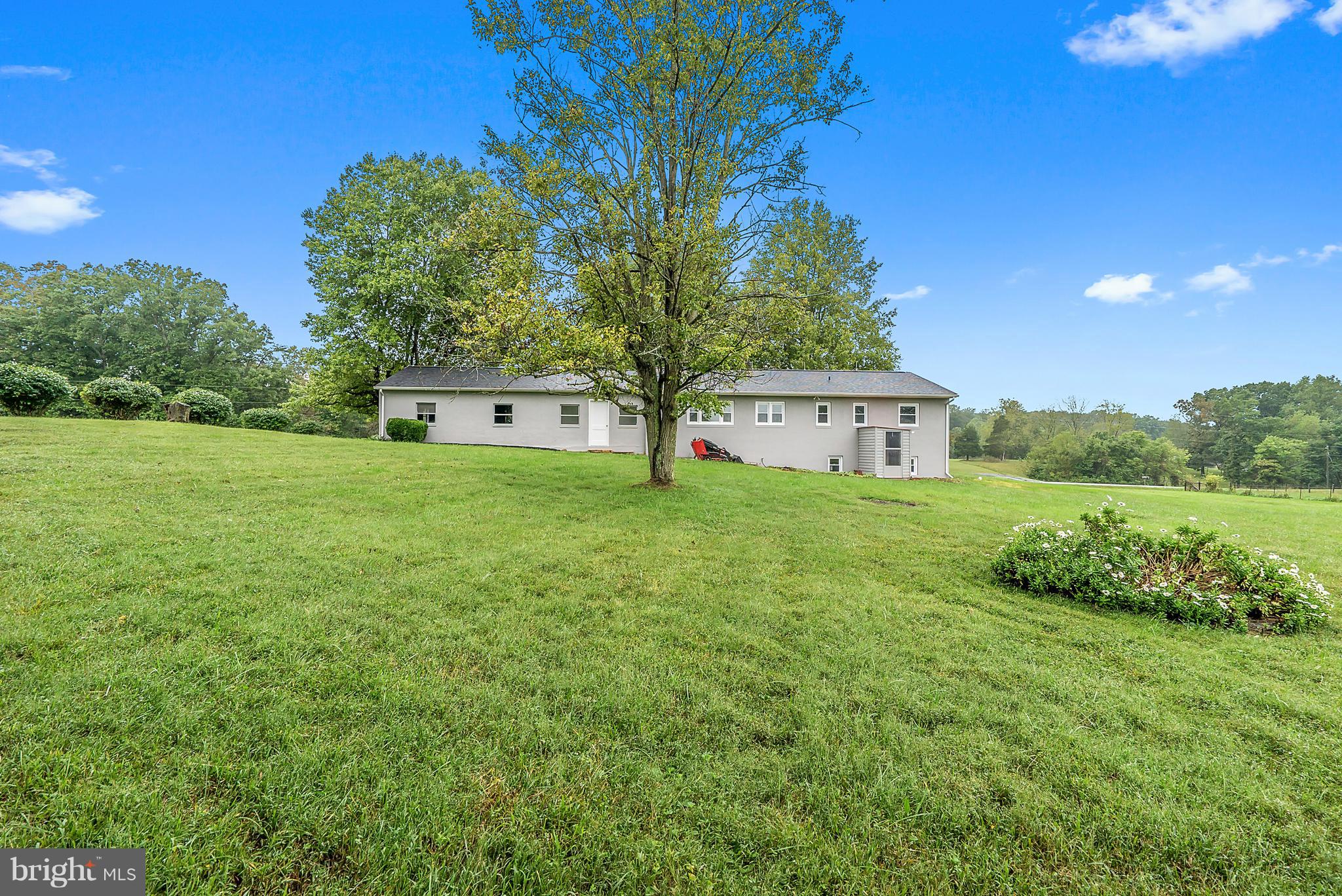 5613 Balls Mill Road Midland, VA 22728 - Photo 2 of 19 Exterior (Rear)