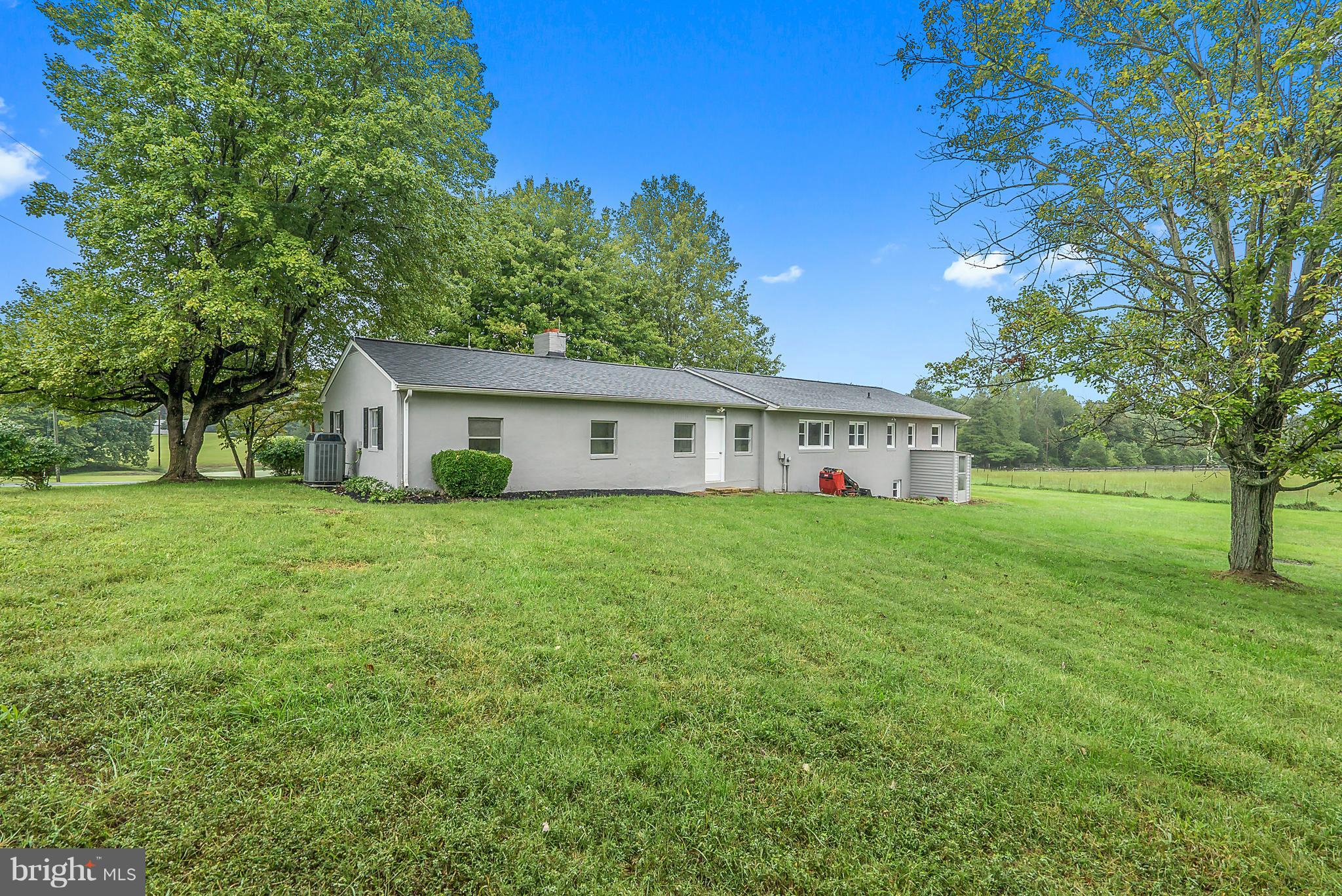 5613 Balls Mill Road Midland, VA 22728 - Photo 14 of 19 Exterior (Rear)