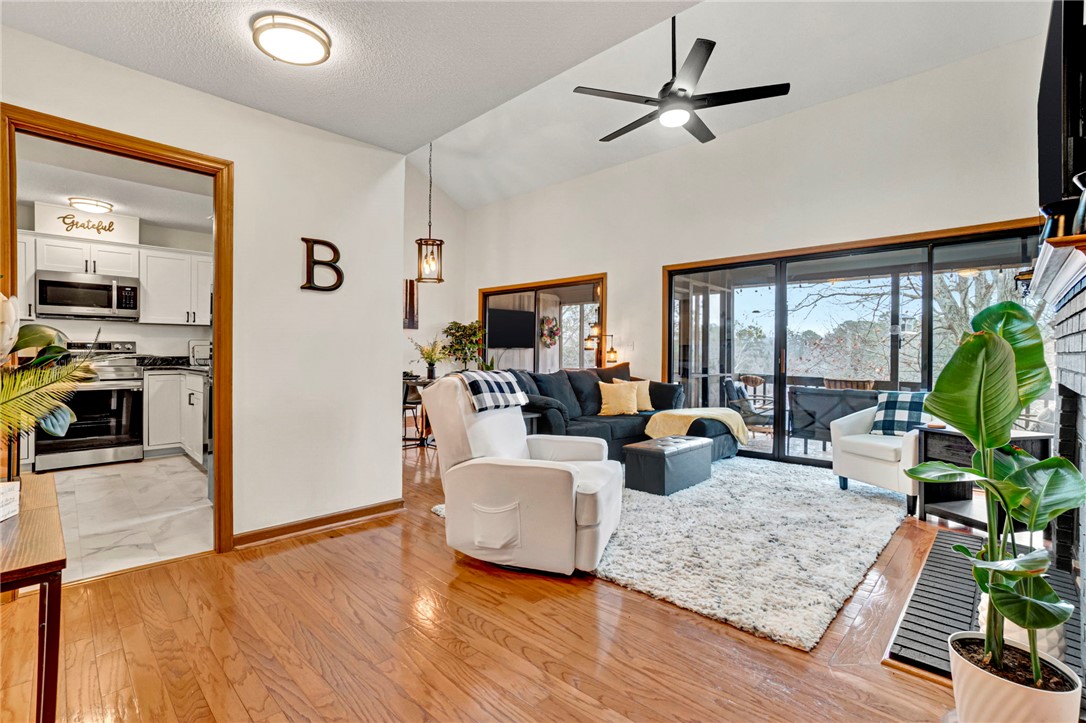 114 Captains Way Anderson, SC 29625 - Photo 5 of 35