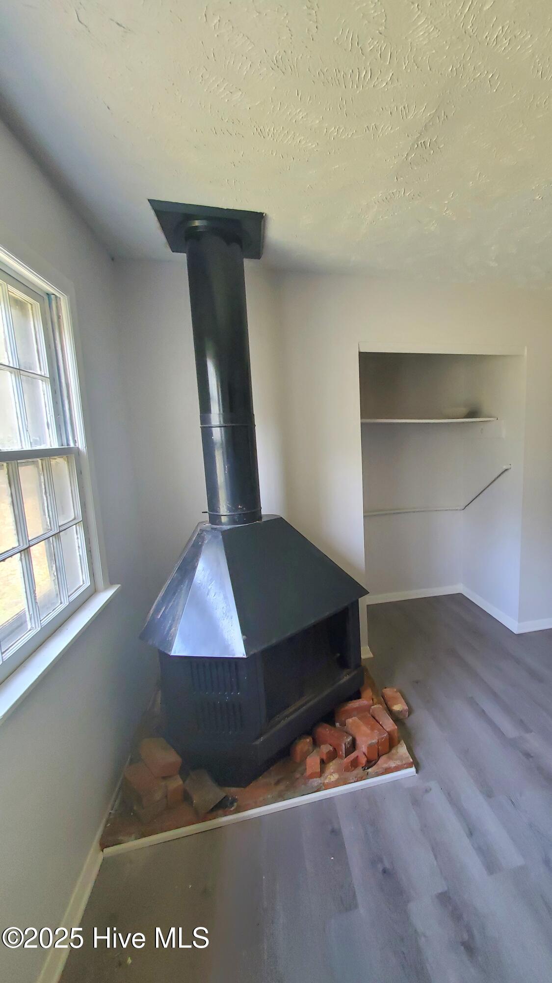 21200 Airbase Road Wagram, NC 28396 - Photo 2 of 5 20250401_133140