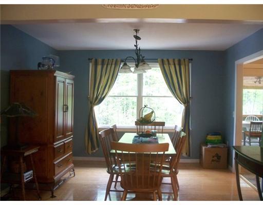 23 Beechwood Road Winthrop, ME 04364 - Photo 6 of 25 Dining Room.