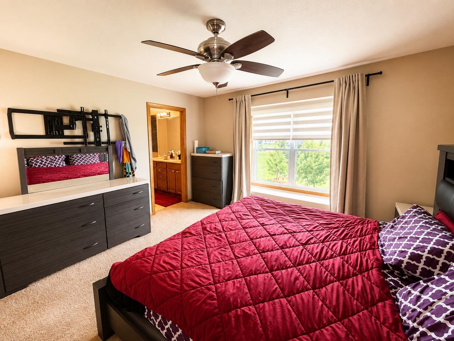423 Cross Plains Road Rockford, IL 61107 - Photo 22 of 48
