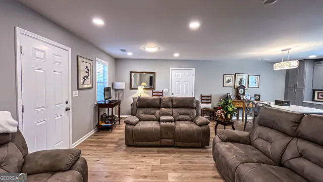 $470,000 | 587 Highway 41, Milner, GA 30257