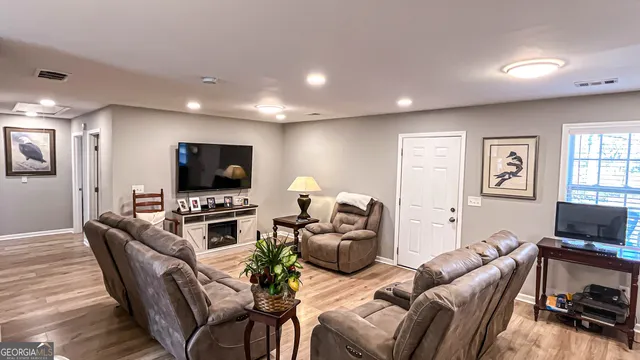 $470,000 | 587 Highway 41, Milner, GA 30257