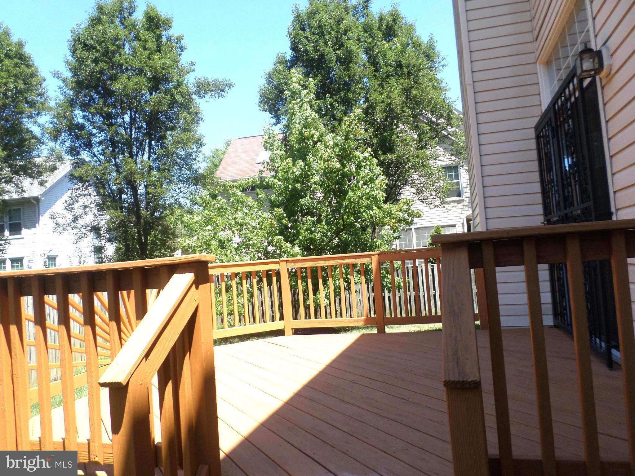 9012 Brae Brooke Drive Lanham, MD 20706 - Photo 6 of 26 Exterior (Rear)