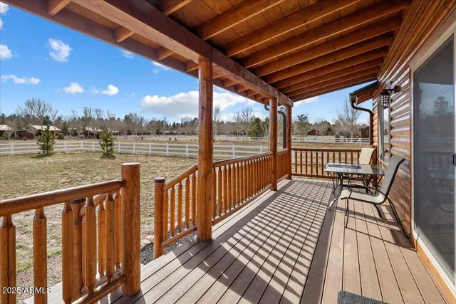 $499,000 | 2321 Quarter Horse Trail, Overgaard, AZ 85933