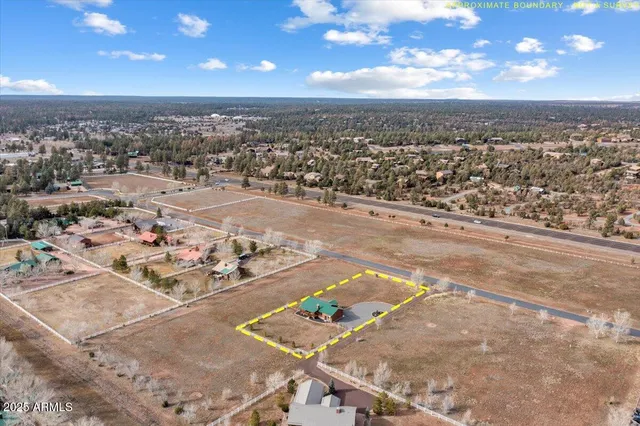 $499,000 | 2321 Quarter Horse Trail, Overgaard, AZ 85933