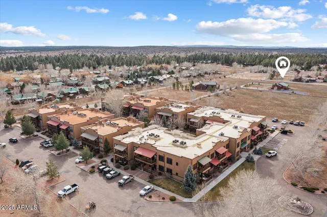 $499,000 | 2321 Quarter Horse Trail, Overgaard, AZ 85933