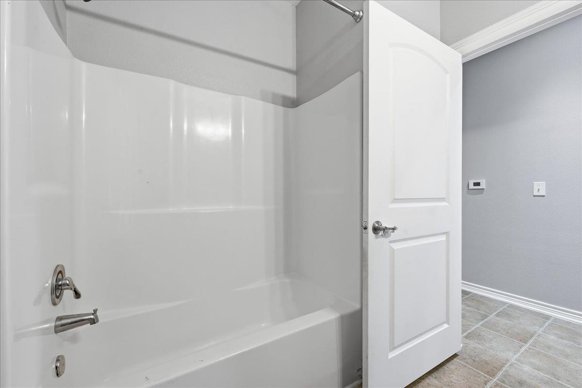 4085 Rothwell Street Beaumont, TX 77705 - Photo 18 of 22