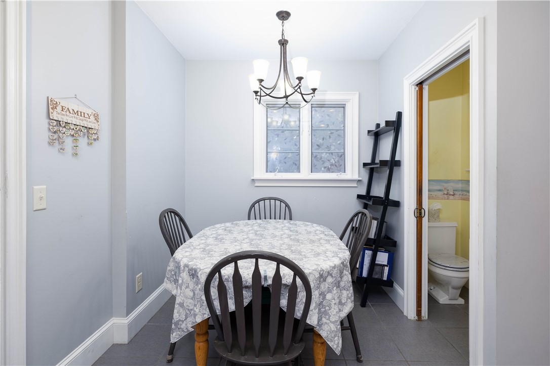 52 Lyndon Road Cranston, RI 02905 - Photo 14 of 42 Gallery Image 14