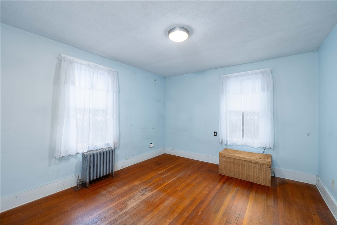 52 Lyndon Road Cranston, RI 02905 - Photo 23 of 42 Gallery Image 23