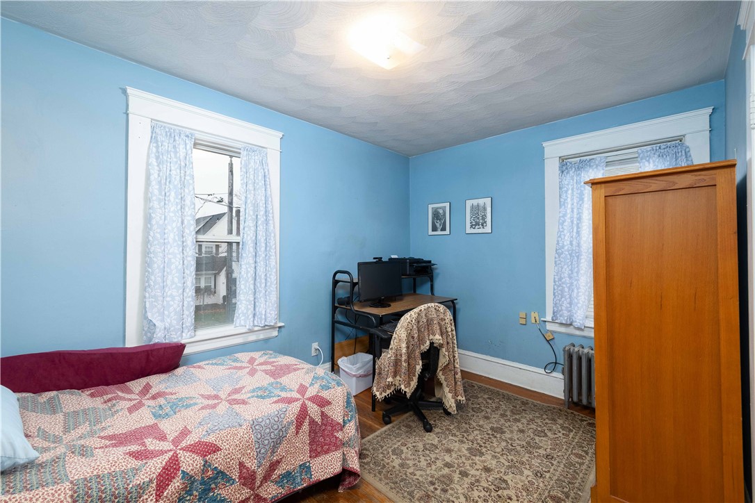 52 Lyndon Road Cranston, RI 02905 - Photo 26 of 42 Gallery Image 26