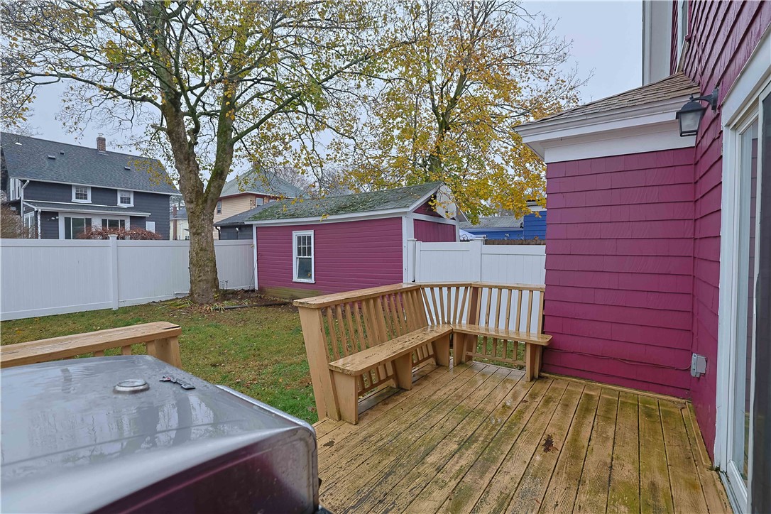 52 Lyndon Road Cranston, RI 02905 - Photo 31 of 42 Gallery Image 31