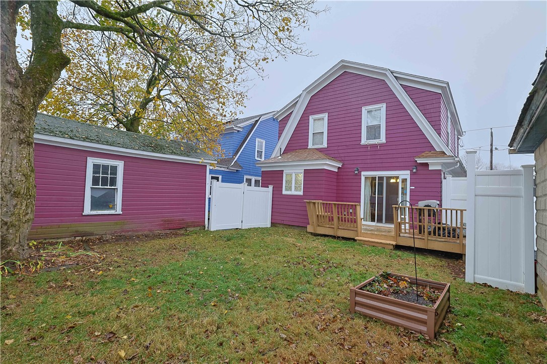 52 Lyndon Road Cranston, RI 02905 - Photo 33 of 42 Gallery Image 33