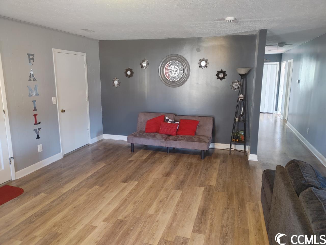 435 County Rd S-22-333 Georgetown, SC 29440 - Photo 5 of 28 Gallery Image 5