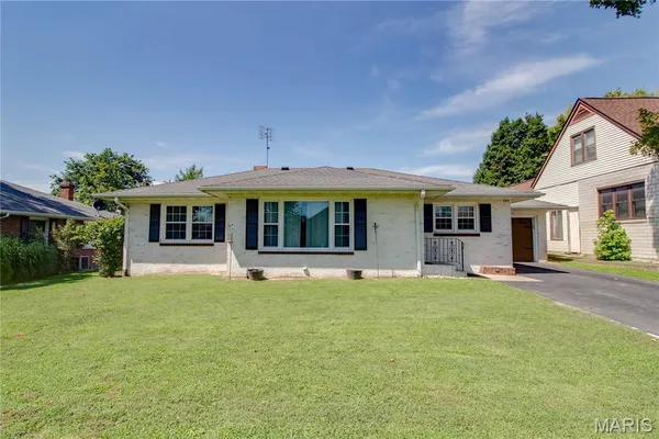 $189,900 | 104 North Franklin Street, Bunker Hill, IL 62014
