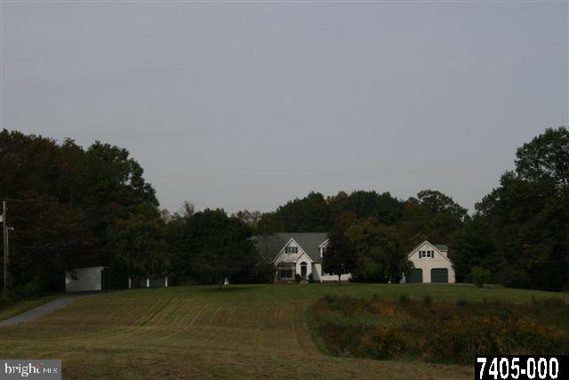 673 Latimore Road York Springs, PA 17372 - Photo 4 of 25 Gallery Image 4