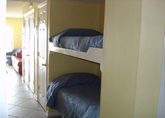 561 East Beach Boulevard, Unit 1003 Gulf Shores, AL 36542 - Photo 18 of 18 Hall and Bunk Area