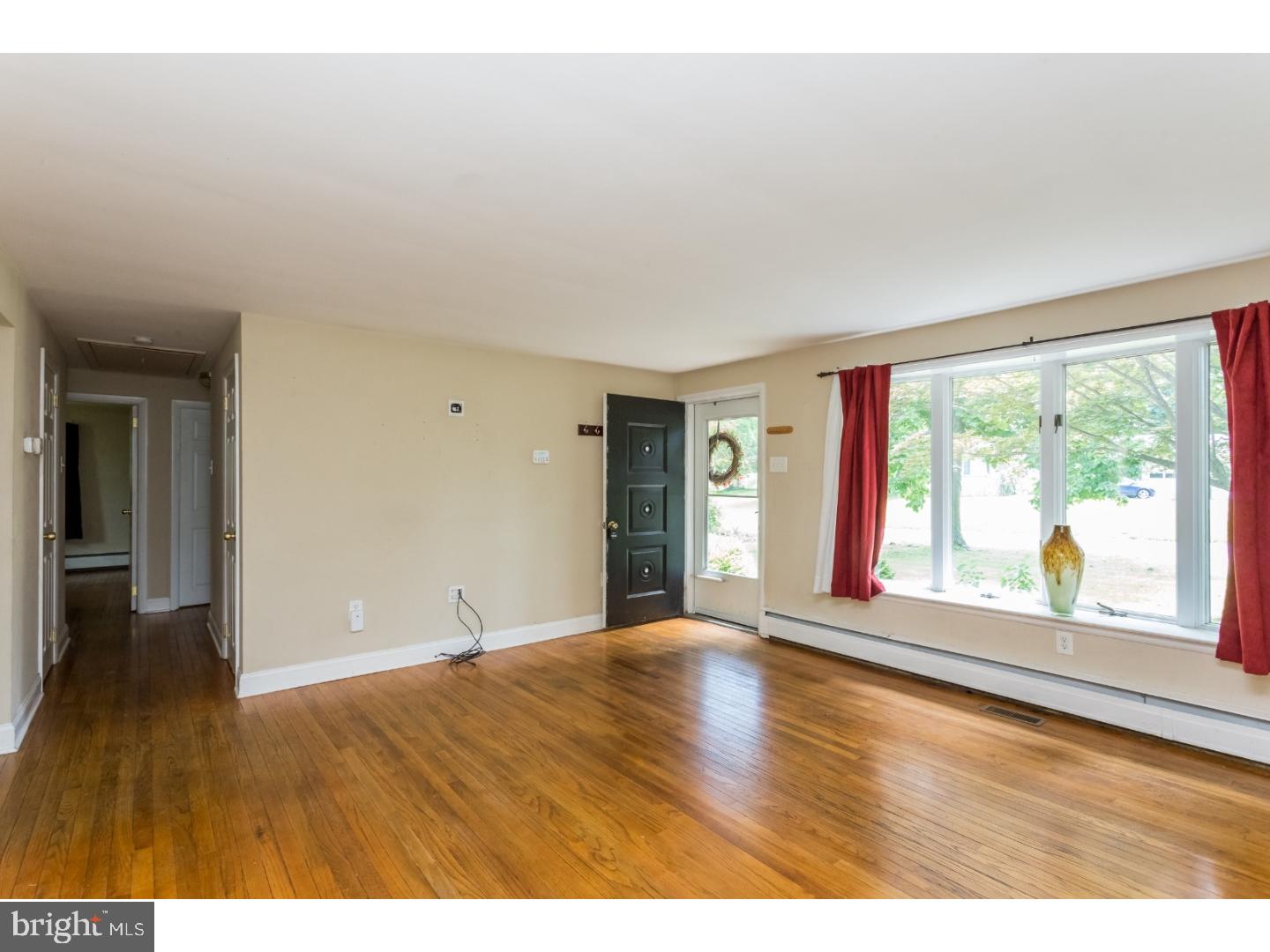61 Buckwalter Road Pottstown, PA 19465 - Photo 2 of 22