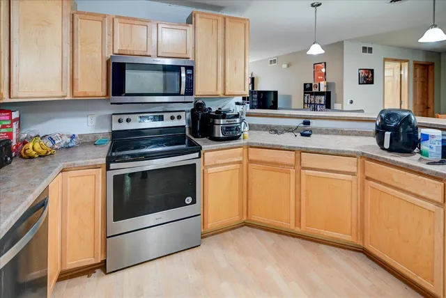 $295,000 | 5126 North Walbridge Avenue, Madison, WI 53714