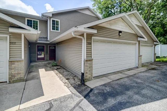 $295,000 | 5126 North Walbridge Avenue, Madison, WI 53714