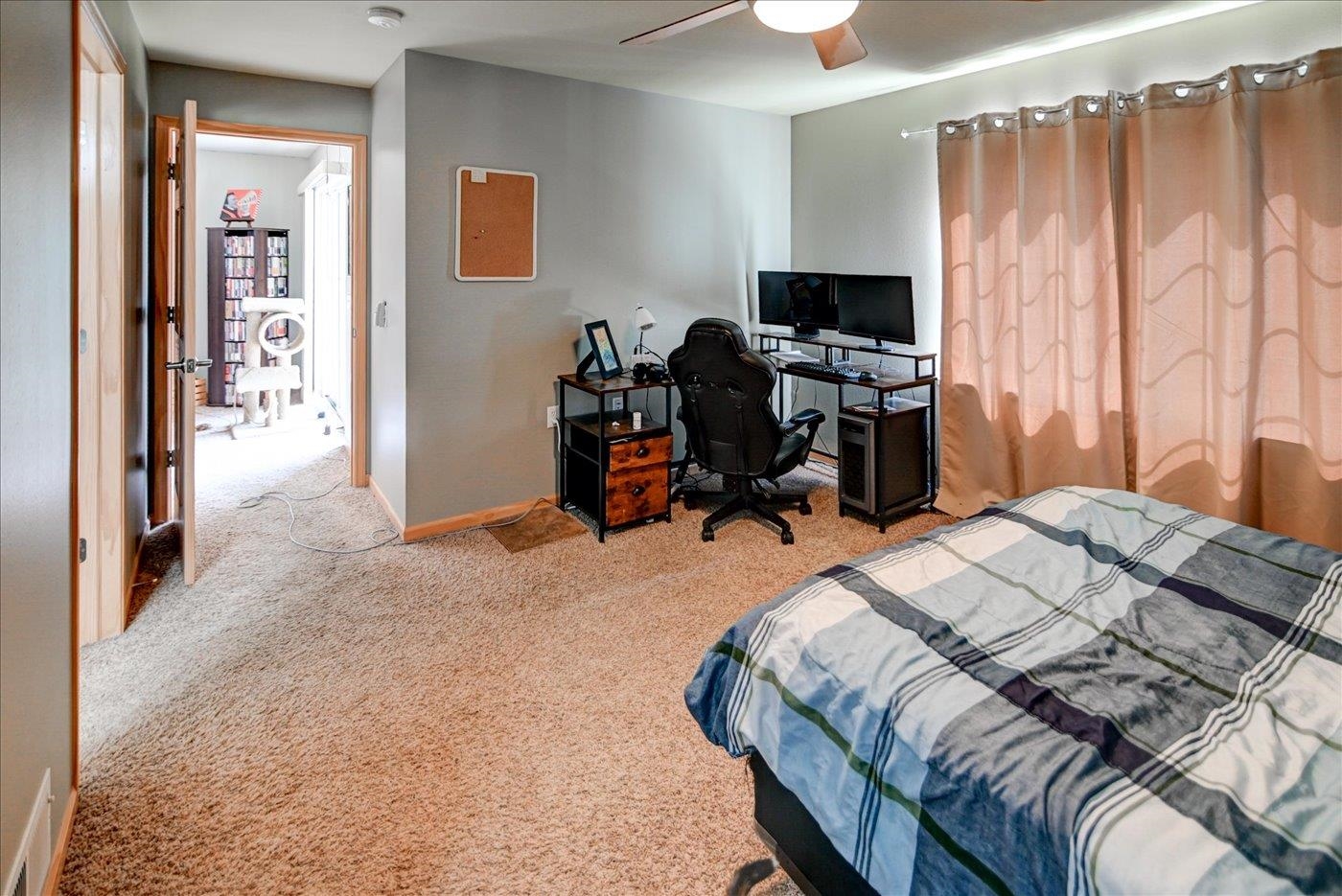 5126 North Walbridge Avenue Madison, WI 53714 - Photo 32 of 35