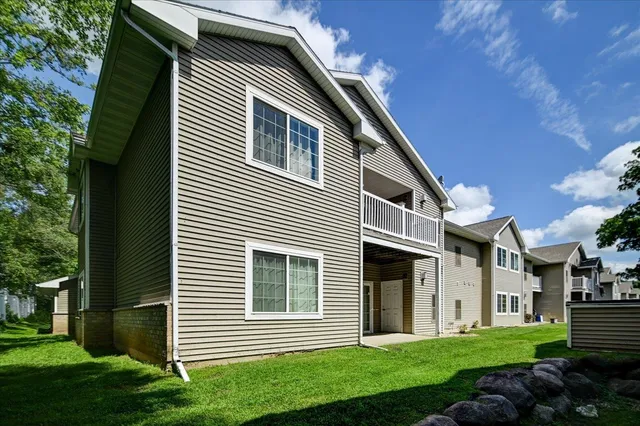 $295,000 | 5126 North Walbridge Avenue, Madison, WI 53714