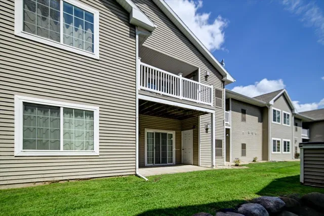 $295,000 | 5126 North Walbridge Avenue, Madison, WI 53714