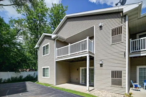 $295,000 | 5126 North Walbridge Avenue, Madison, WI 53714