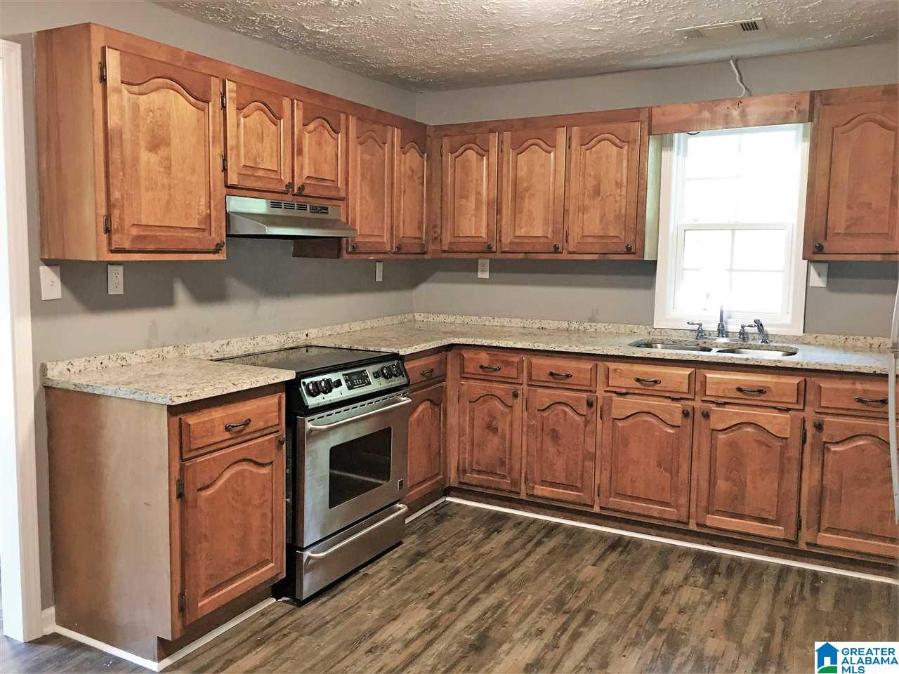 276 Osborne Street Heflin, AL 36264 - Photo 7 of 12