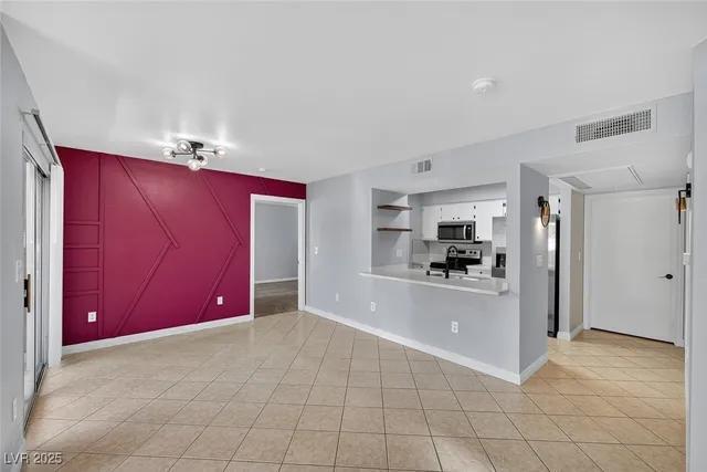 $1,400 | 1150 North Buffalo Drive, Unit 1067, Las Vegas, NV 89128