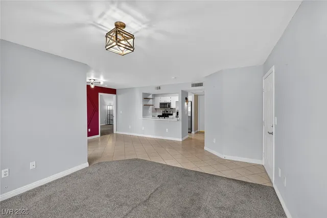 $1,400 | 1150 North Buffalo Drive, Unit 1067, Las Vegas, NV 89128