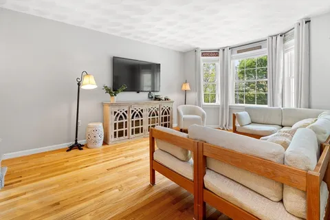 $749,000 | 10 Riverview Way, Unit A, Gloucester, MA 01930