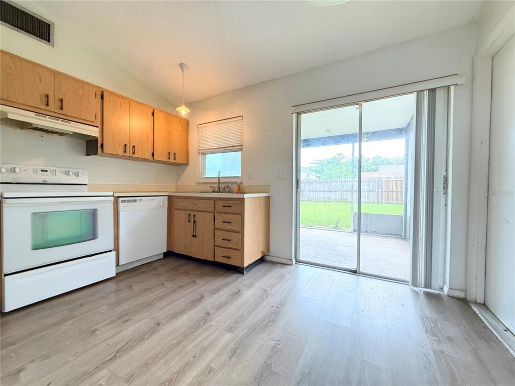 7608 Humboldt Avenue New Port Richey, FL 34655 - Photo 3 of 8