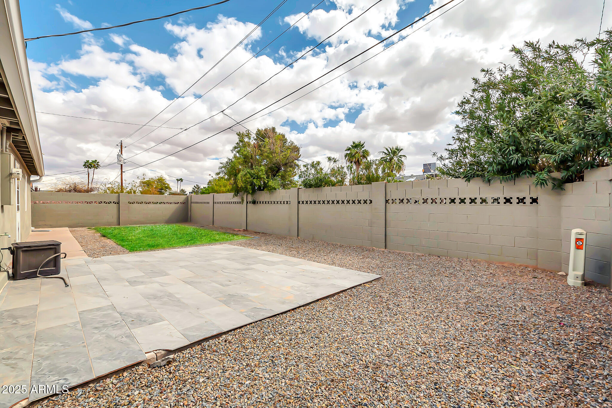 8637 East Jackrabbit Road Scottsdale, AZ 85250 - Photo 15 of 19 8637 E Jackrabbit Rd-30