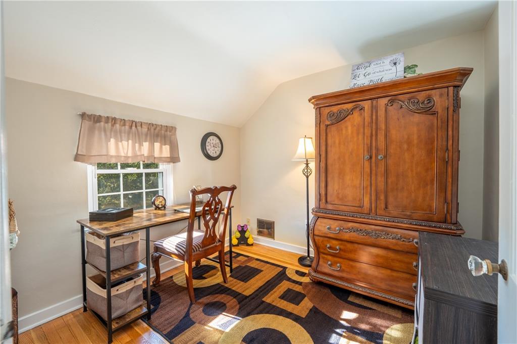 290 Barclay Avenue Pittsburgh, PA 15221 - Photo 17 of 29 a dining room with furniture and window