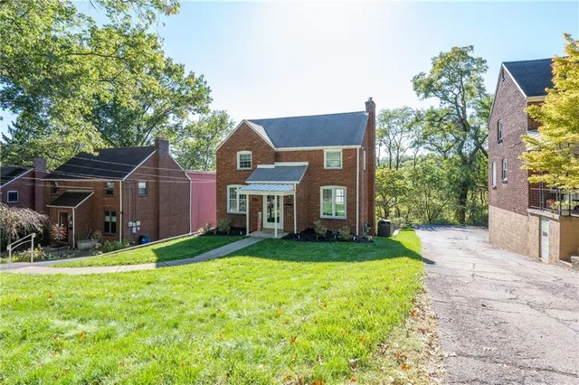 $245,000 | 290 Barclay Avenue, Pittsburgh, PA 15221