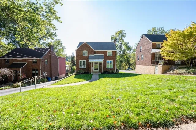 $245,000 | 290 Barclay Avenue, Pittsburgh, PA 15221