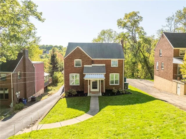 $245,000 | 290 Barclay Avenue, Pittsburgh, PA 15221