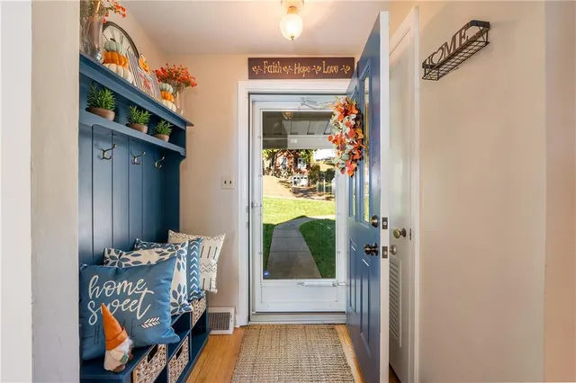 $245,000 | 290 Barclay Avenue, Pittsburgh, PA 15221