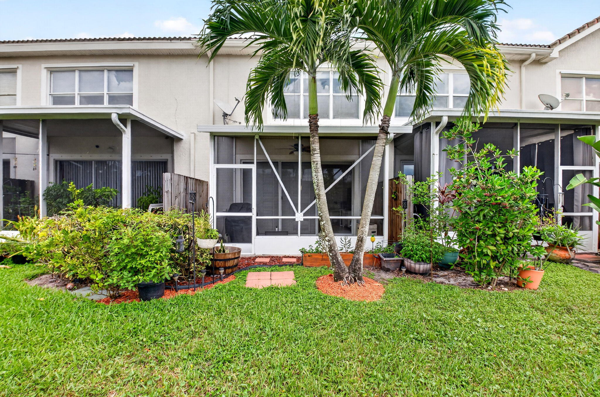 1074 Woodfield Road Greenacres, FL 33415 - Photo 43 of 58 44-web-or-mls-DSC_3439